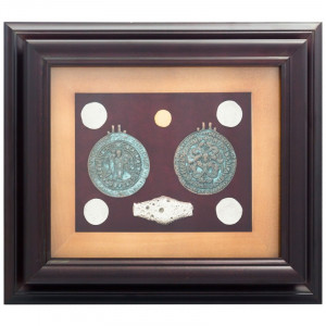 Сувенірне панно з монетами 31*36*4 см. B510058