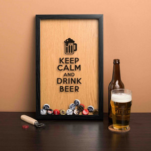 Скарбничка рамка для кришок від пива Keep calm and drink beer 45*29,5*2,5 см. чорно-коричнева B132049