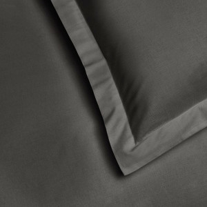Наволочка на подушку B156066 Valeron із воланом сіро-чорна 50x70 см.