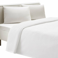 Біле покривало піке B156094 Linens 230x250 см.